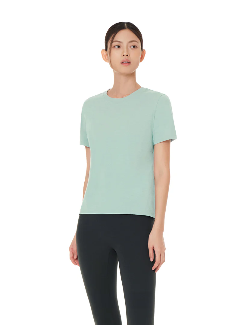 Airy Fit Standard Fit Short Sleeve