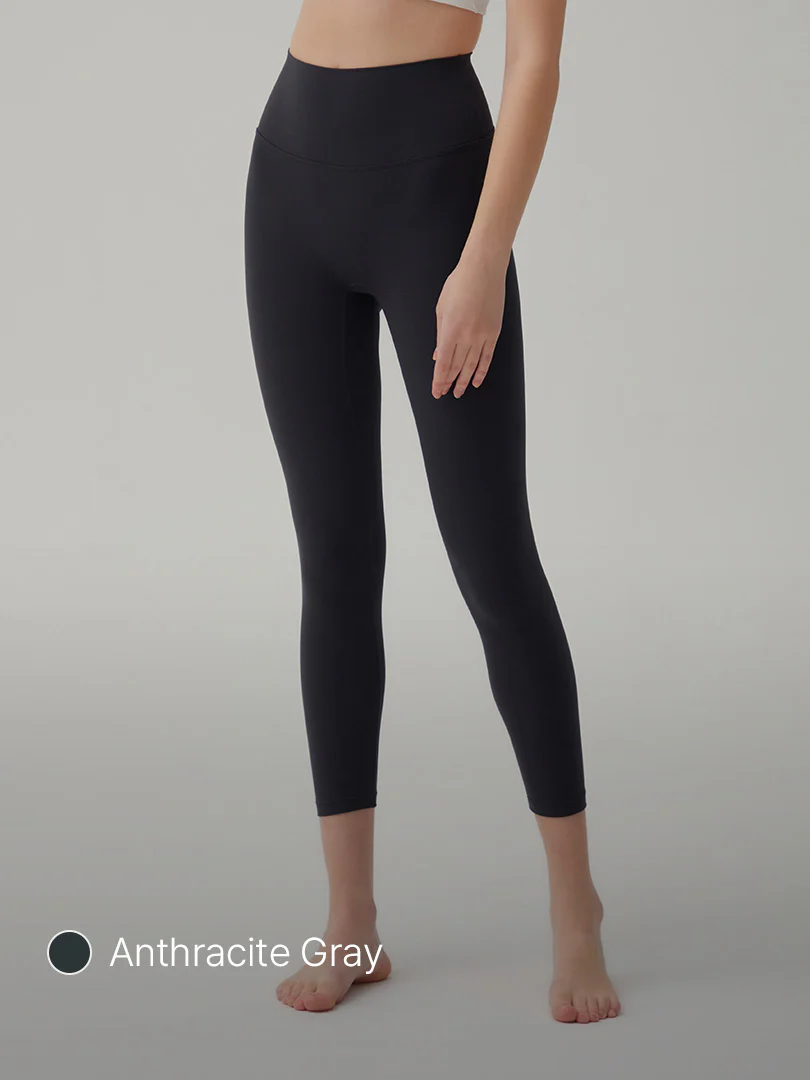 Airywin Capri Leggings - Image 4